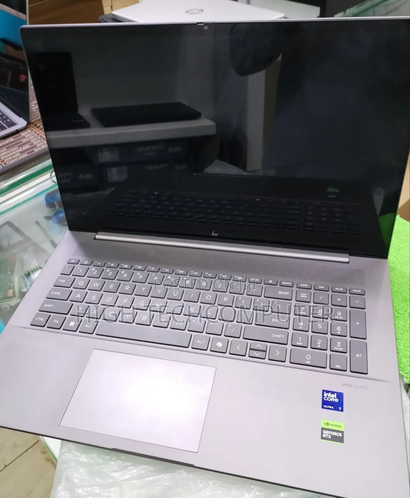 New Laptop HP Envy 17 16GB Intel Core i7 SSD 1T