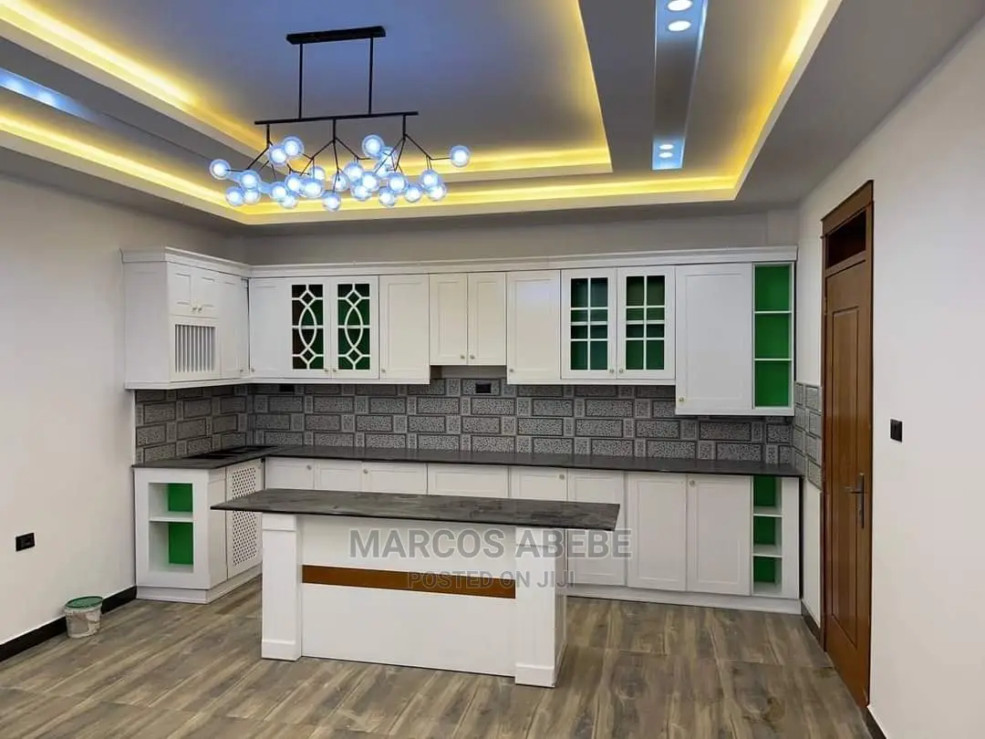 Furnished 6bdrm House in Ayat, Bole for Sale