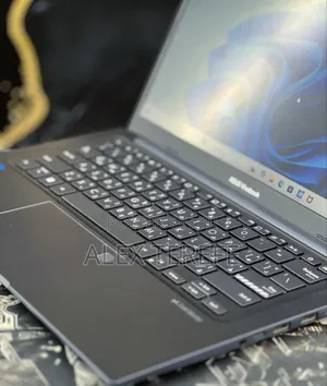 New Laptop Asus Vivobook Go 14 8GB Intel Core i5 SSD 512GB