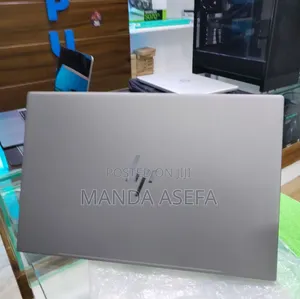 New Laptop HP Envy 17 16GB Intel Core Ultra 7 SSD 512GB