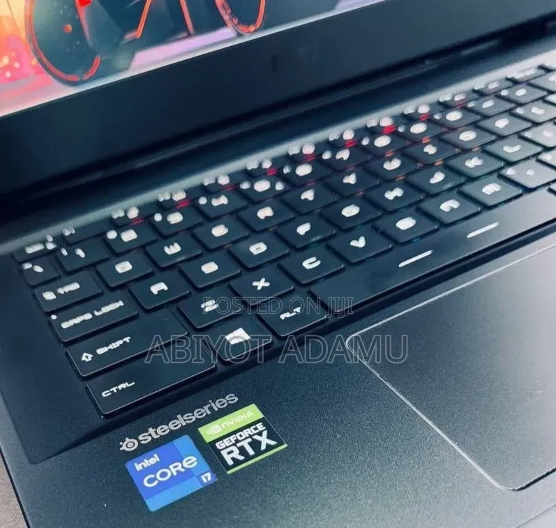 New Laptop MSI GP66 LEOPARD 10UG 16GB Intel Core i7 SSD 512GB