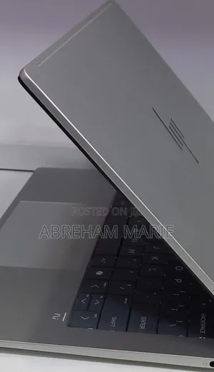 New Laptop HP OmniBook X Flip 14" 16GB Intel Core Ultra 7 SSD 1T