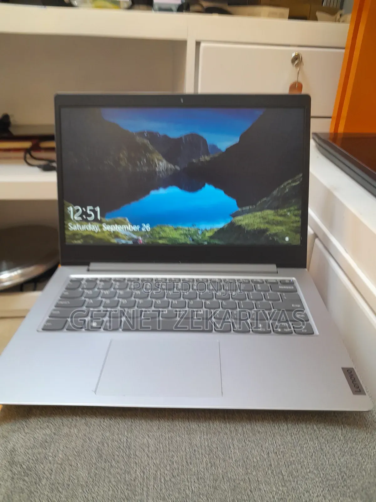 New Laptop Lenovo IdeaPad 110 4GB AMD A6 SSD 72GB
