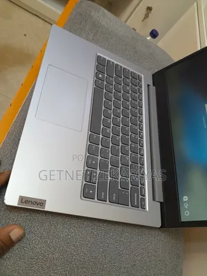 New Laptop Lenovo IdeaPad 110 4GB AMD A6 SSD 72GB