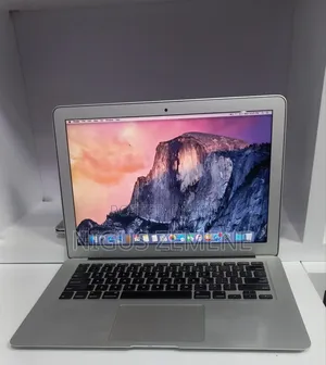 New Laptop Apple MacBook Air 2017 8GB Intel Core i7 SSD 128GB