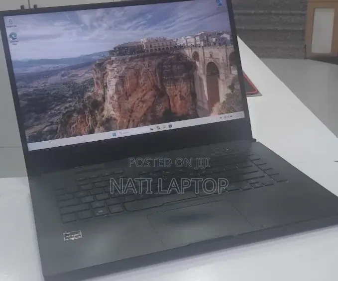 New Laptop Asus ROG Zephyrus G15 16GB AMD Ryzen 7 SSD 512GB