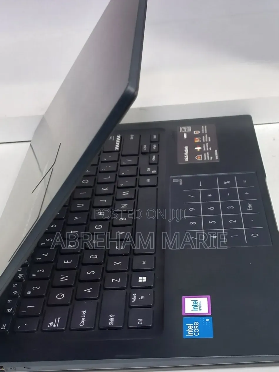 New Laptop Asus Vivobook 14 16GB Intel Core 5 SSD 512GB