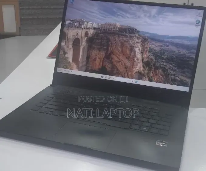 New Laptop Asus ROG Zephyrus G15 16GB AMD Ryzen 7 SSD 512GB