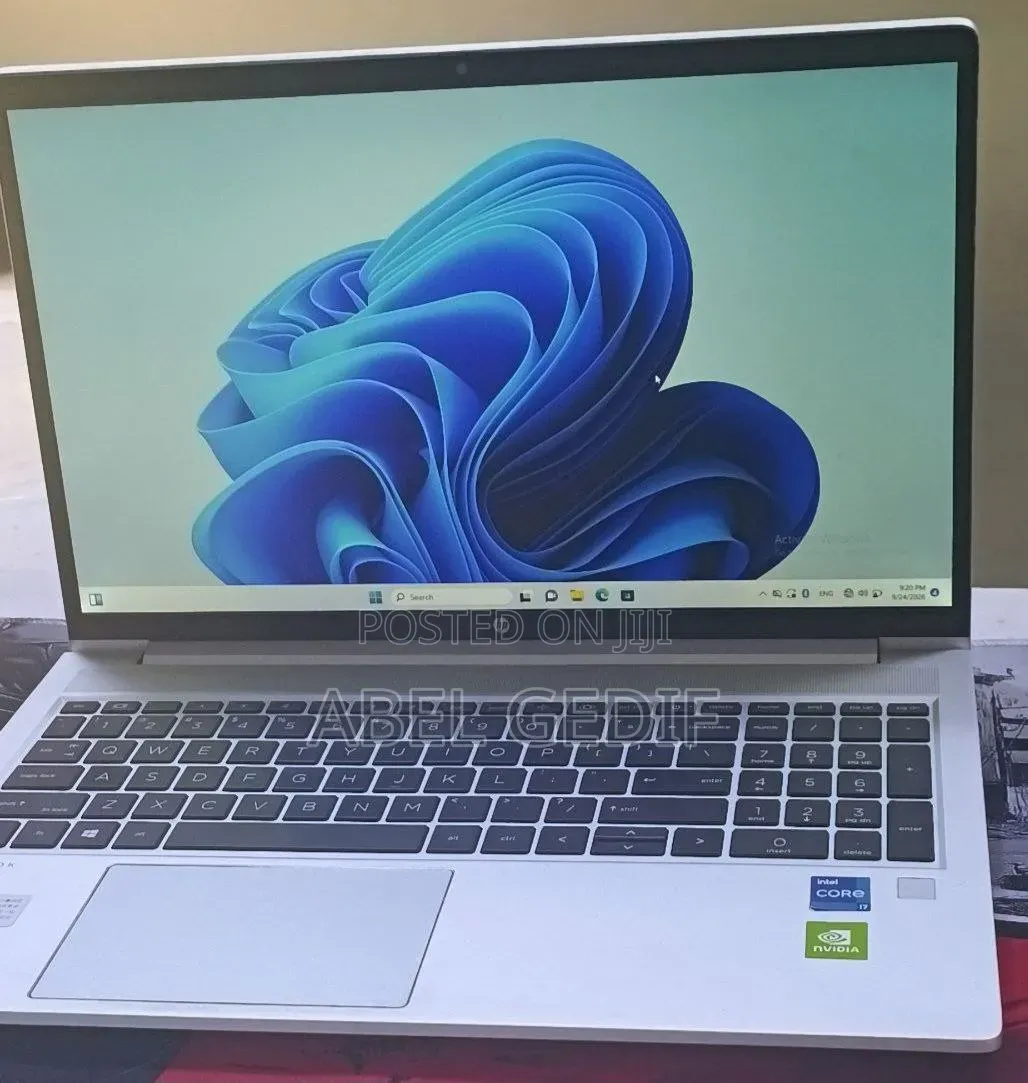 New Laptop HP 16GB Intel Core i7 SSD 512GB