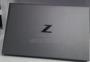 New Laptop HP ZBook Firefly G8 16GB Intel Core i7 SSD 512GB