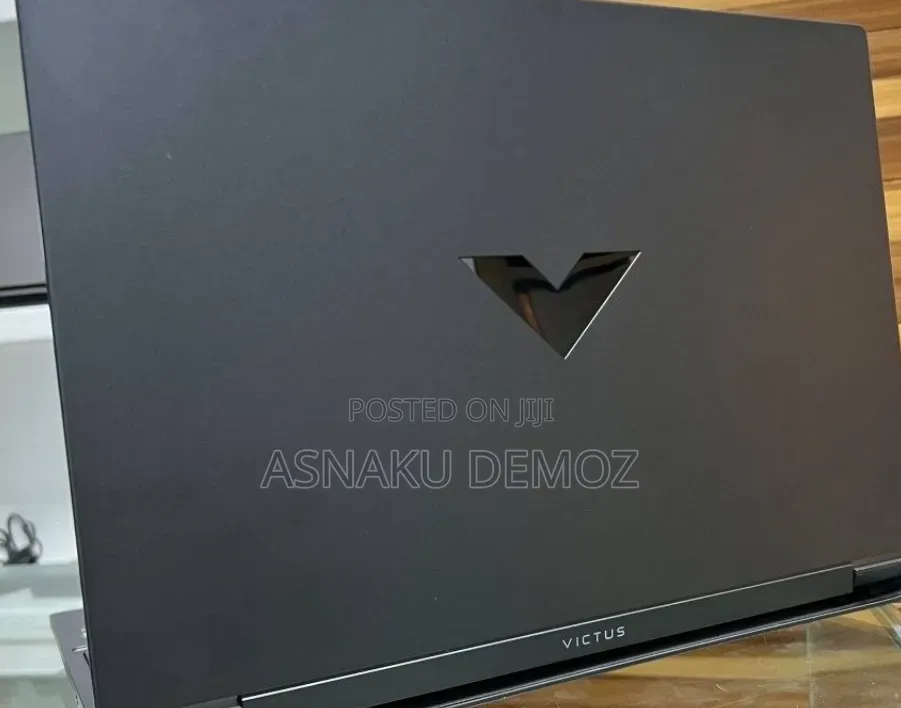 New Laptop HP Victus 15 16GB Intel Core i5 SSD 512GB