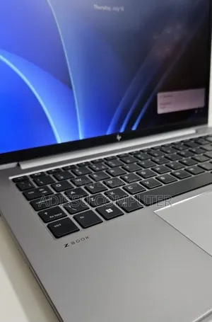 New Laptop HP ZBook 14 16GB Intel Core i5 SSD 512GB