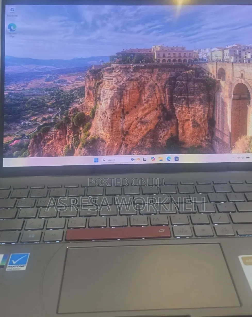 New Laptop Asus Zenbook 14X OLED 16GB Intel Core i7 SSD 512GB