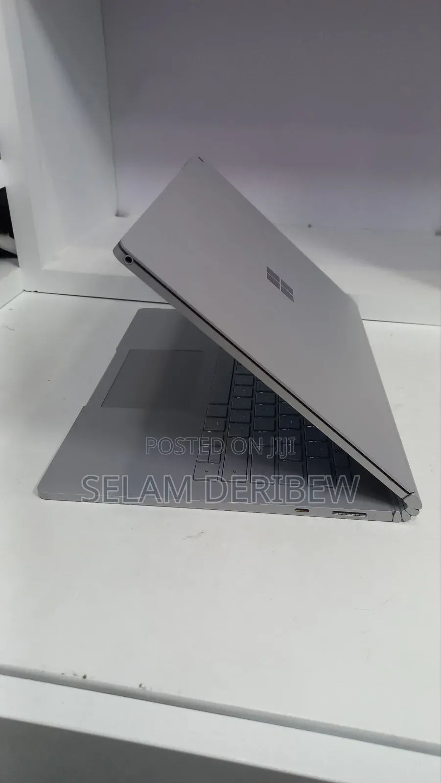 New Laptop Microsoft Surface Book 2 16GB Intel Core i7 SSD 512GB