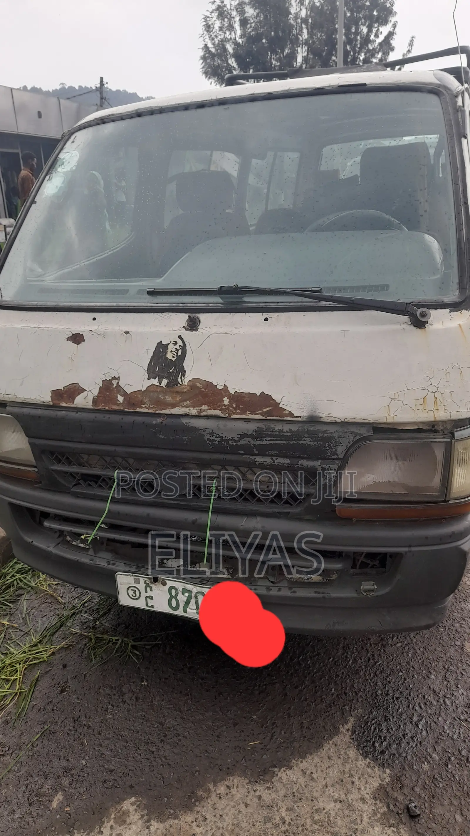 Toyota Hilux Surf 1991 White