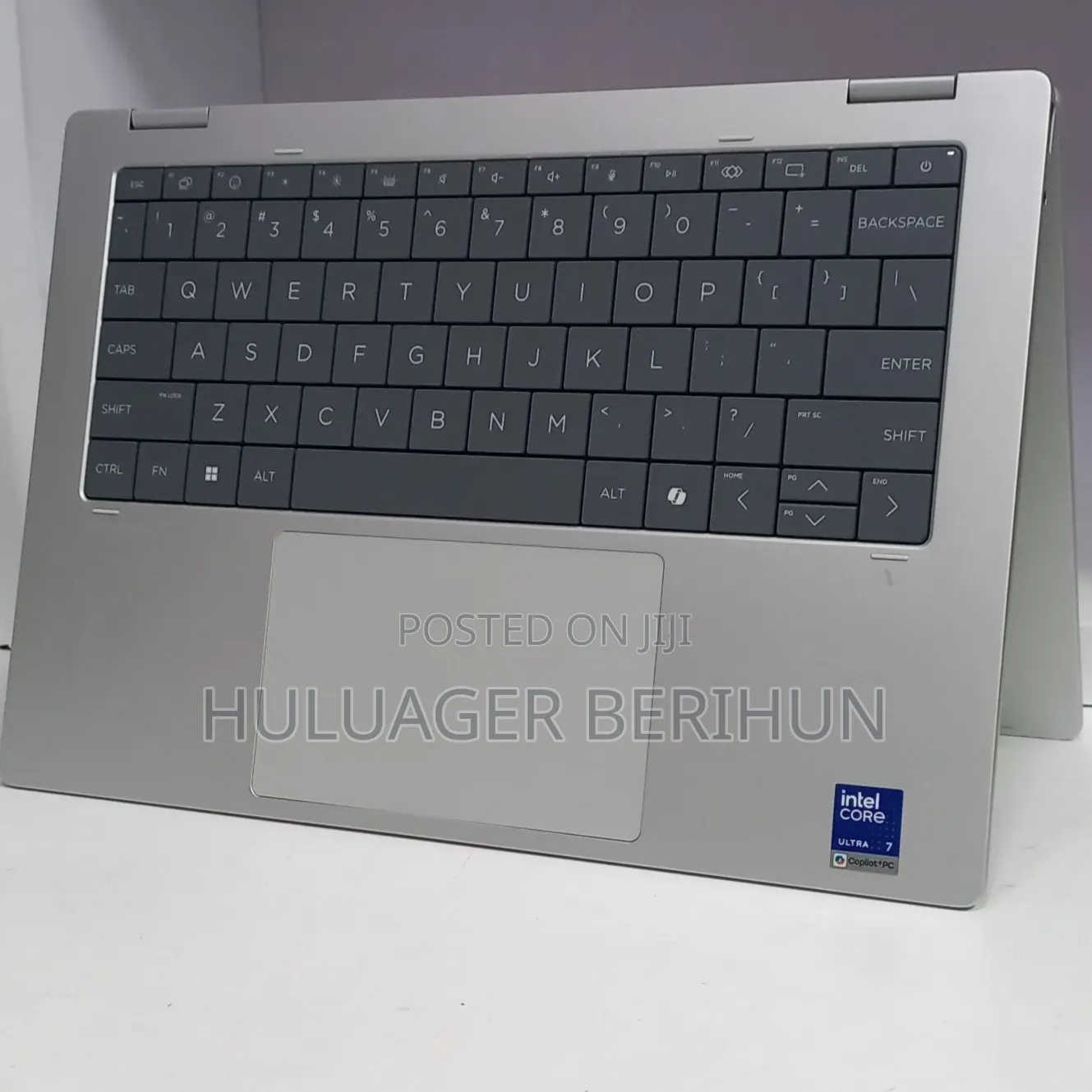 New Laptop HP OmniBook X Flip 14" 16GB Intel Core Ultra 7 SSD 1T