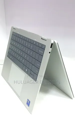 New Laptop HP OmniBook X Flip 14" 16GB Intel Core Ultra 7 SSD 1T