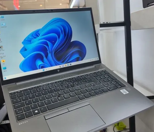 New Laptop HP ZBook 14 16GB Intel Core i7 SSD 512GB