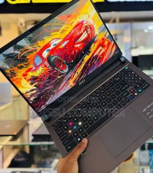 New Laptop MSI Vector GP68 HX 13V 32GB Intel Core i9 SSD 1T
