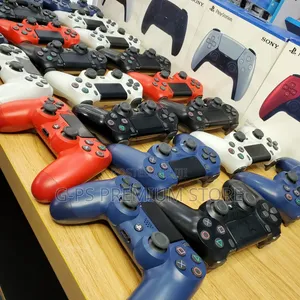 PS4 Original Joystick | ያልተፈታ እቃ |  በፈለጉት ከለር መርጠው መውሰድ ይችላሉ