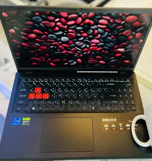 New Laptop Acer Aspire Lite 16 16GB Intel Core i7 SSD 512GB