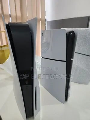 Playstation 5slim and Fat