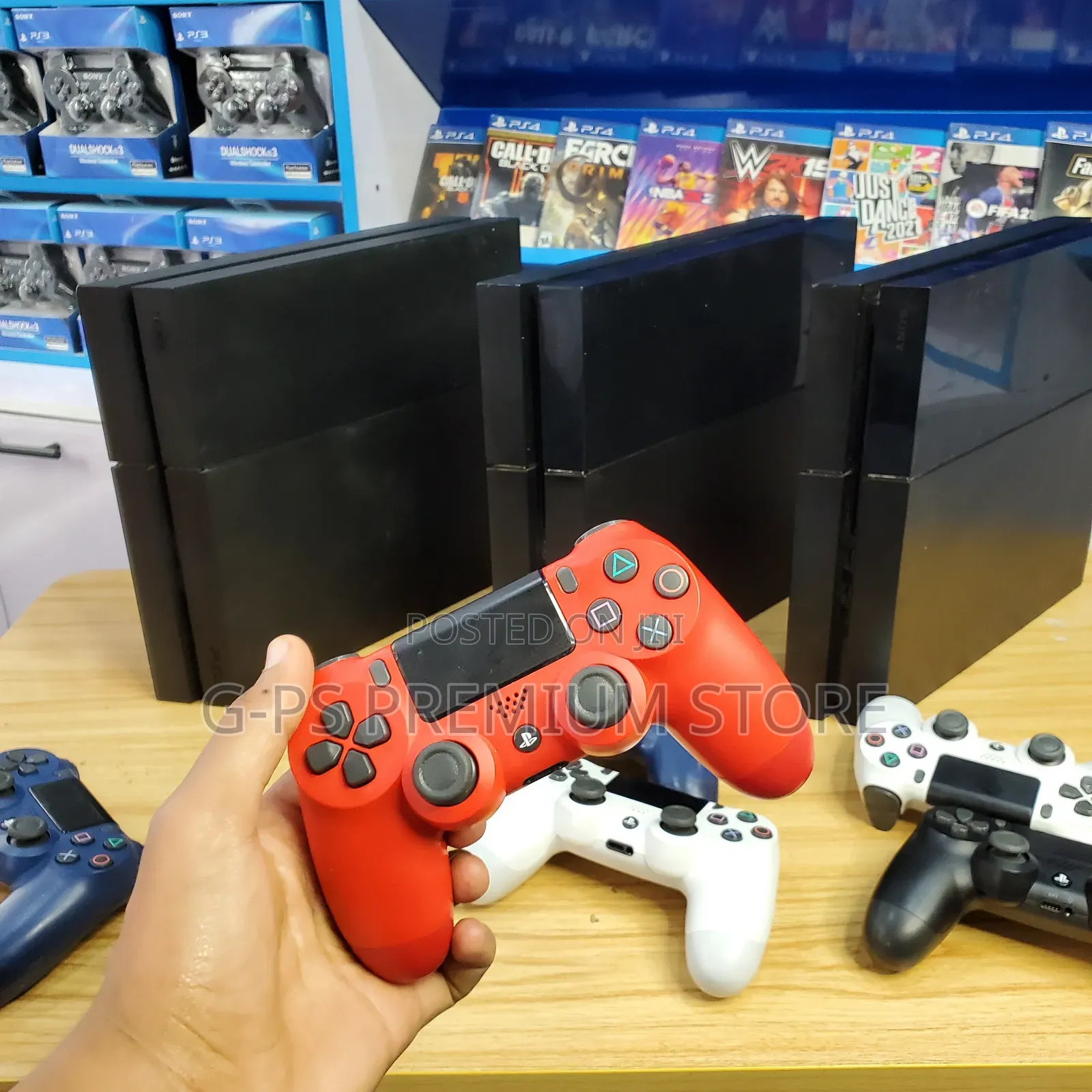 PS4 Fat Jailbreak 10 Games 2 Joystick ከዱባይ በፈለጉት GB መርጠው መውሰድ ይችላሉ