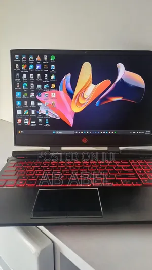 Laptop HP Omen 15 16GB Intel Core i5 HDD+SSD 512GB