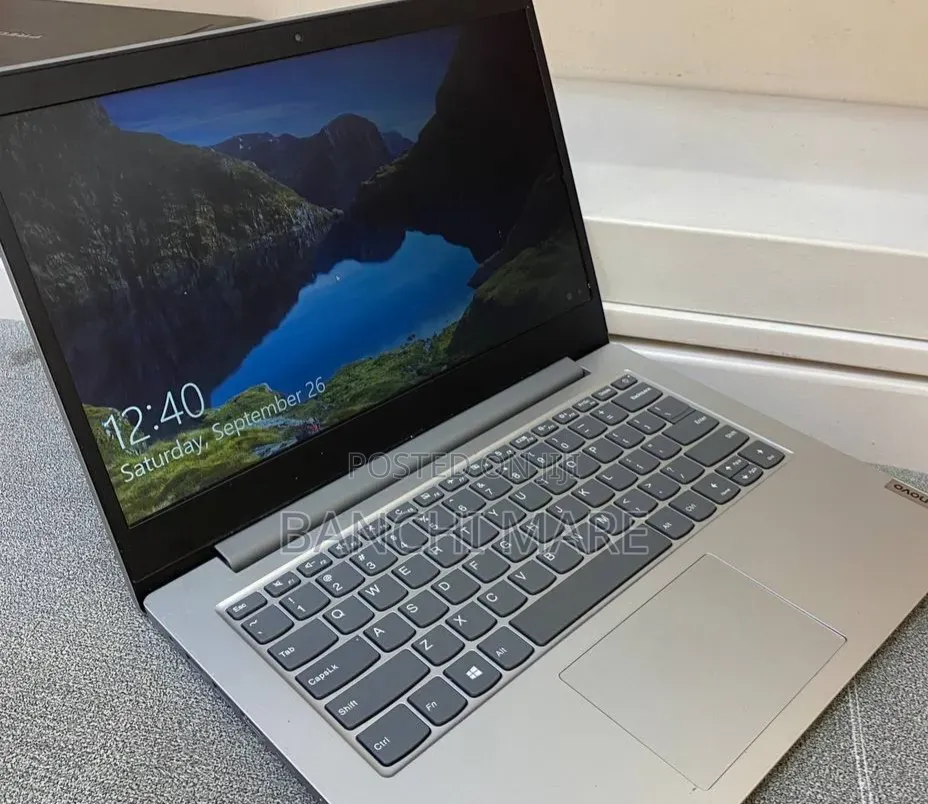 New Laptop Lenovo IdeaPad 1 4GB Intel Core i5 SSD 60GB