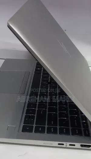 New Laptop HP EliteBook 845 G8 16GB AMD Ryzen 5 SSD 512GB