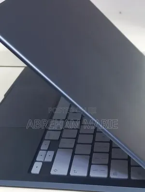 New Laptop Apple MacBook Neo 2026 8GB Intel Core 5 SSD 256GB