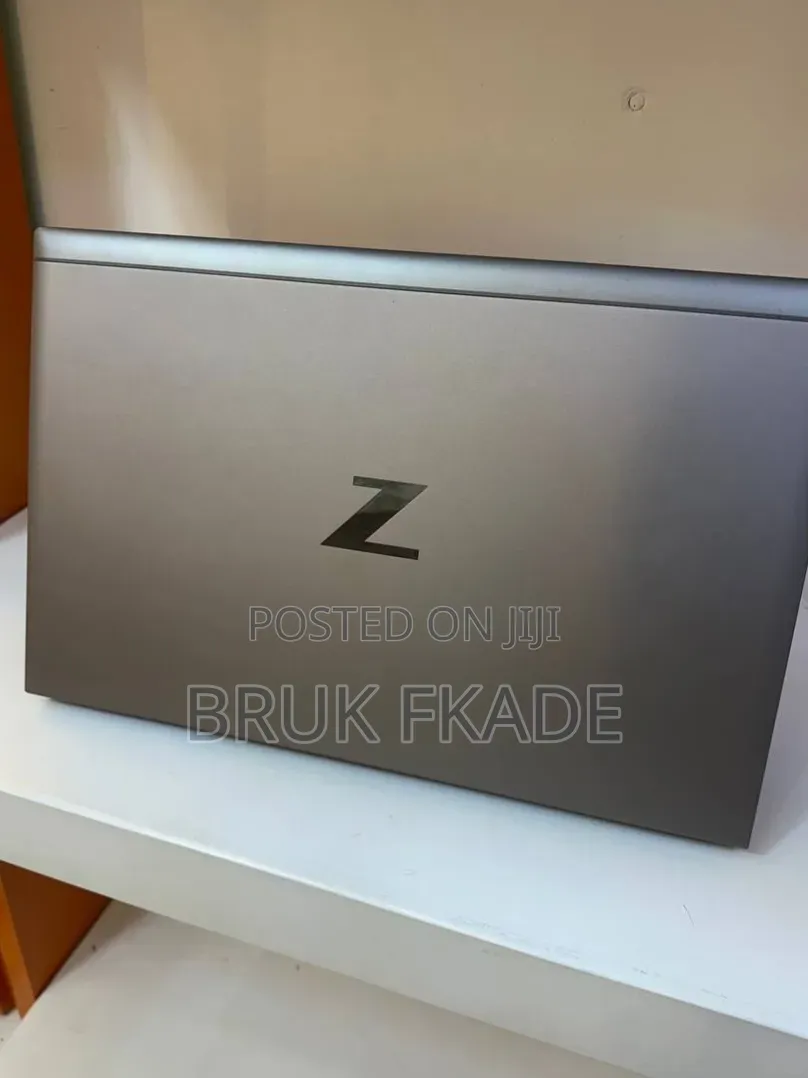 New Laptop HP ZBook 15 16GB Intel Core i7 SSD 512GB