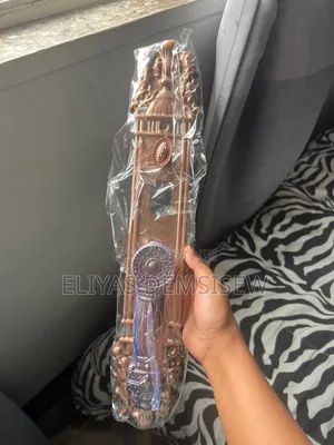 Victor Door Handle