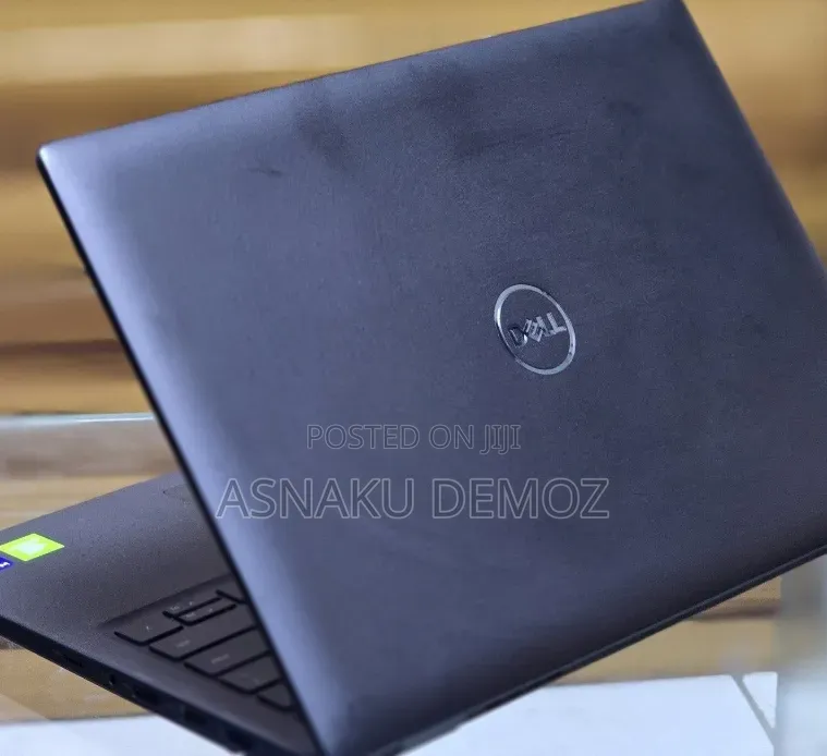New Laptop Dell Latitude 3320 8GB Intel Core i7 SSD 256GB