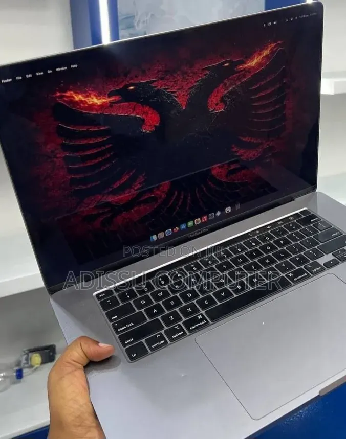 New Laptop Apple MacBook Pro 2019 32GB Intel Core i9 SSD 1T