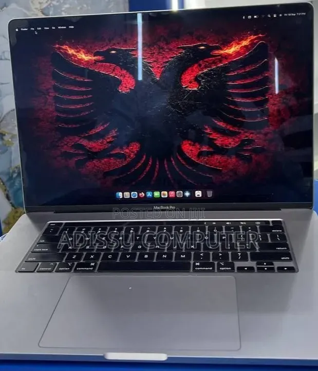 New Laptop Apple MacBook Pro 2019 32GB Intel Core i9 SSD 1T