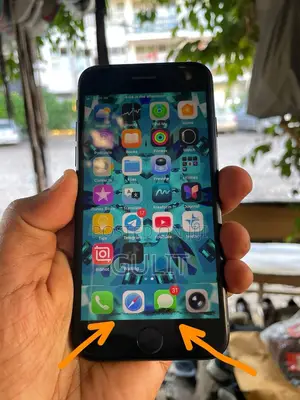 Apple iPhone SE (2022) 64 GB Black