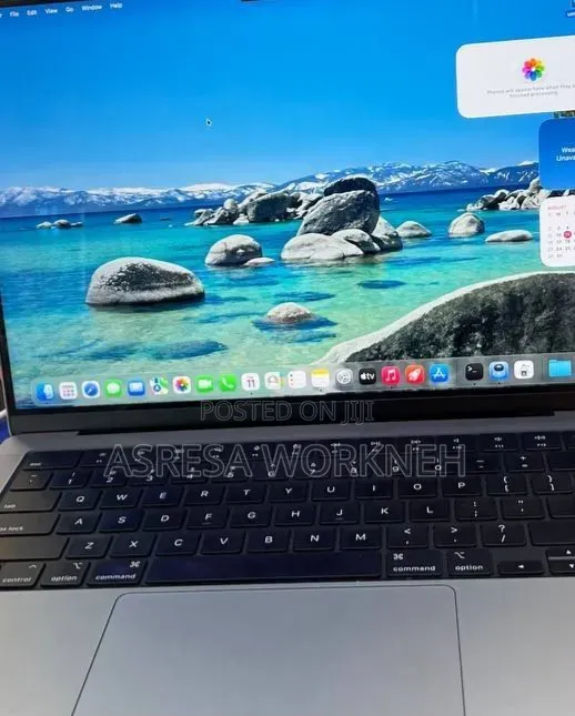 New Laptop Apple MacBook Pro 2023 M3 8GB Apple M3 Pro SSD 512GB
