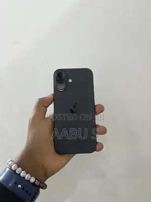 New Apple iPhone 16 128 GB Black