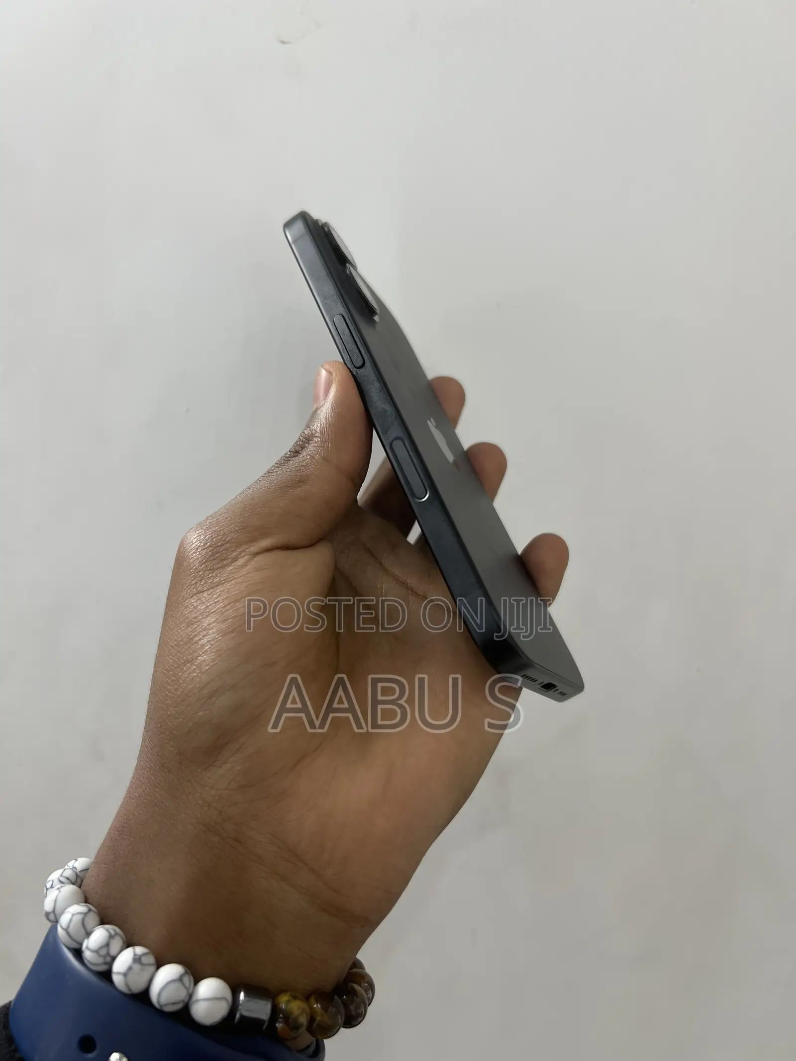 New Apple iPhone 16 128 GB Black