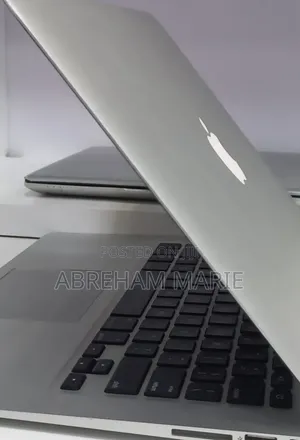 New Laptop Apple MacBook Air 2017 8GB Intel Core i7 SSD 128GB