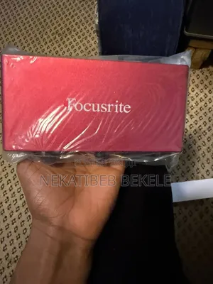 Focusrite Scarlett 2i2 Sound Card