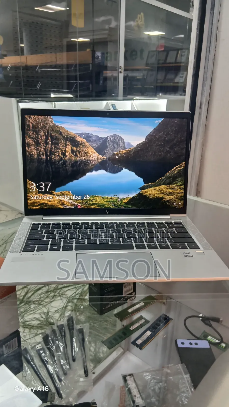 New Laptop HP EliteBook 840 8GB Intel Core i7 SSD 512GB