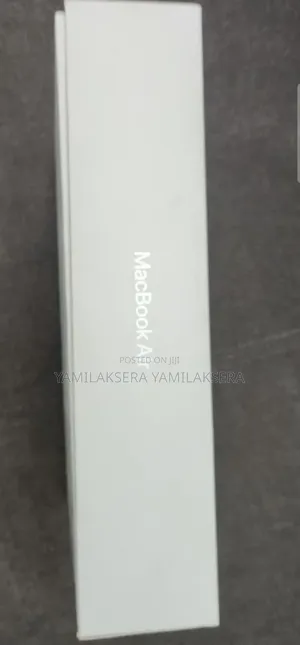 New Laptop Apple MacBook Air 2020 8GB Apple M1 SSD 256GB
