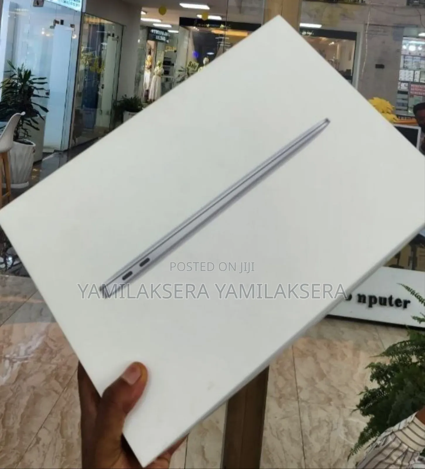 New Laptop Apple MacBook Air 2020 8GB Apple M1 SSD 256GB