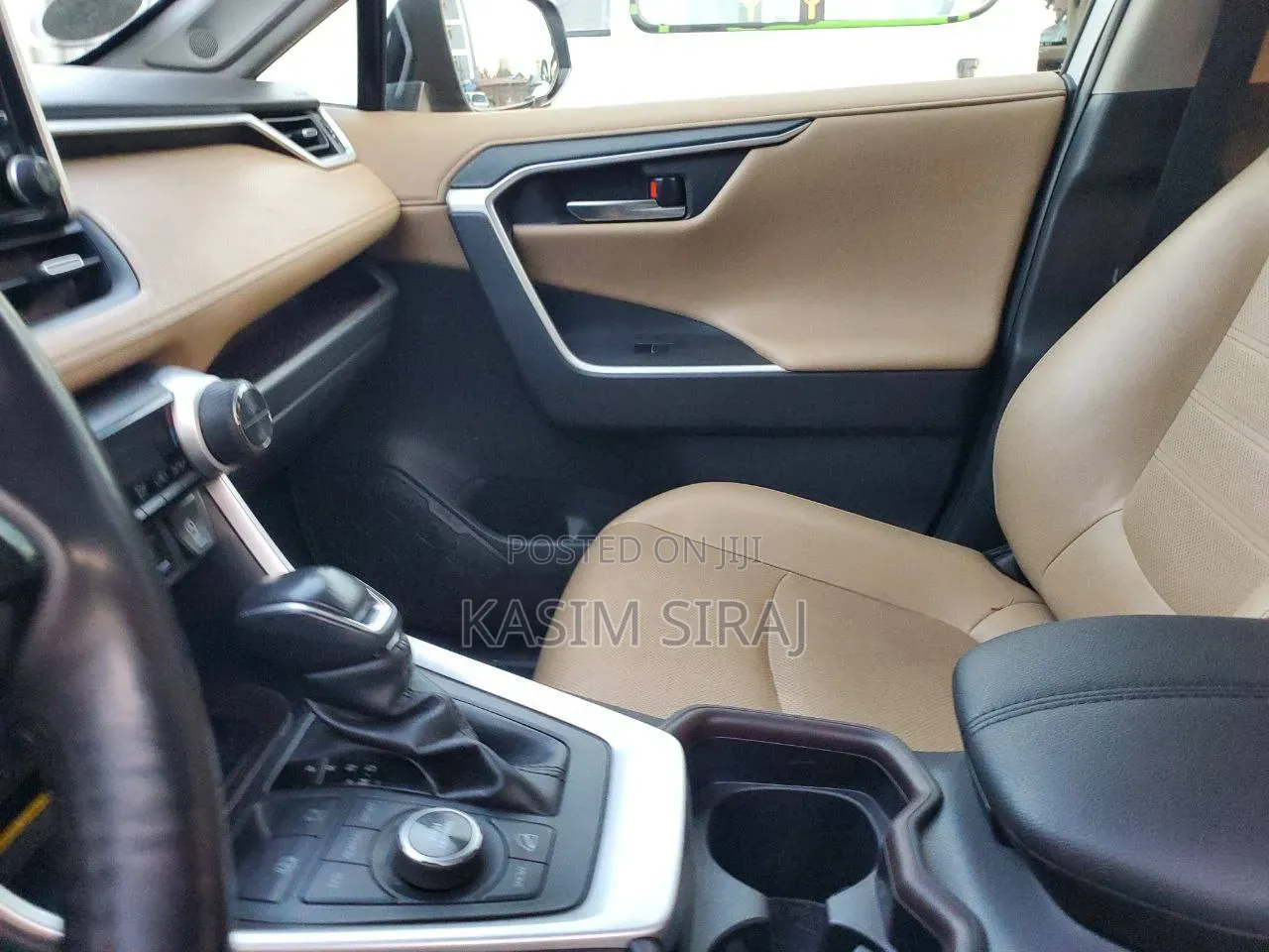 Toyota RAV4 Adventure 2021 White