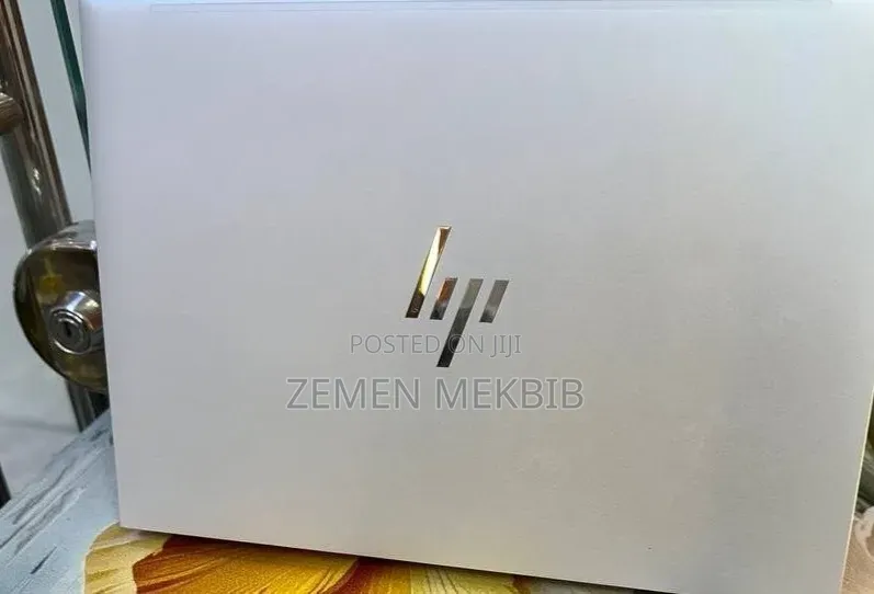 New Laptop HP EliteBook 840 G9 16GB Intel Core i5 SSD 512GB