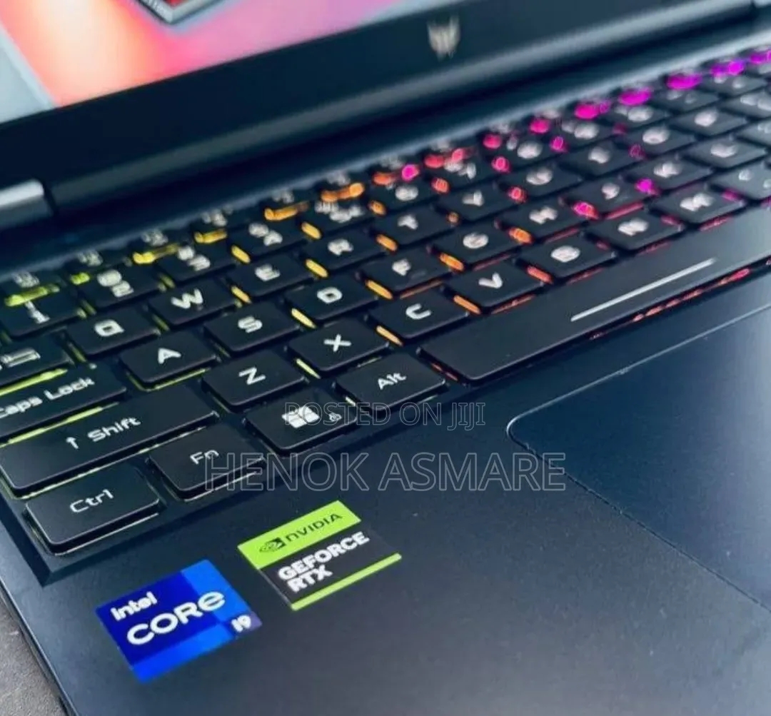 New Laptop Acer Predator Helios 300 16GB Intel Core i9 SSD 1T