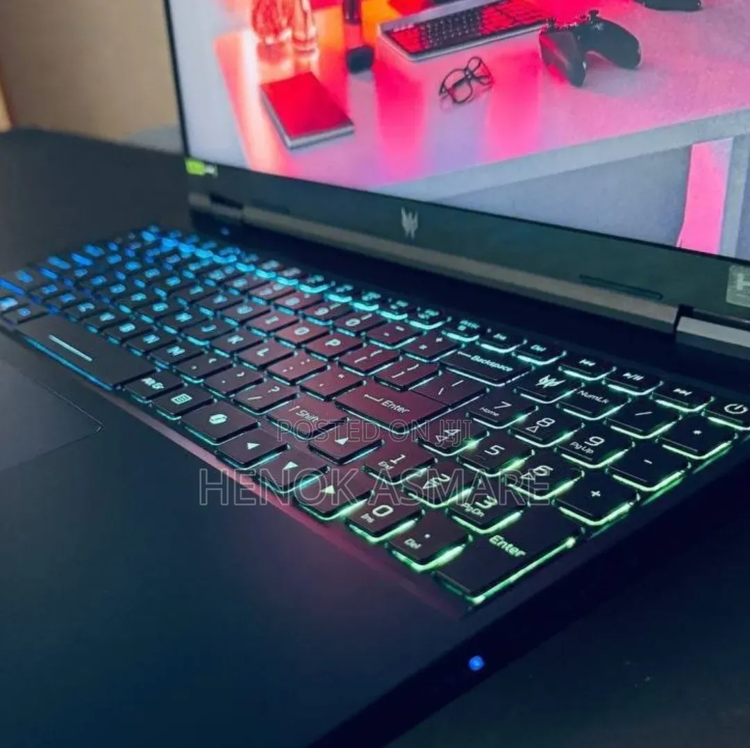New Laptop Acer Predator Helios 300 16GB Intel Core i9 SSD 1T