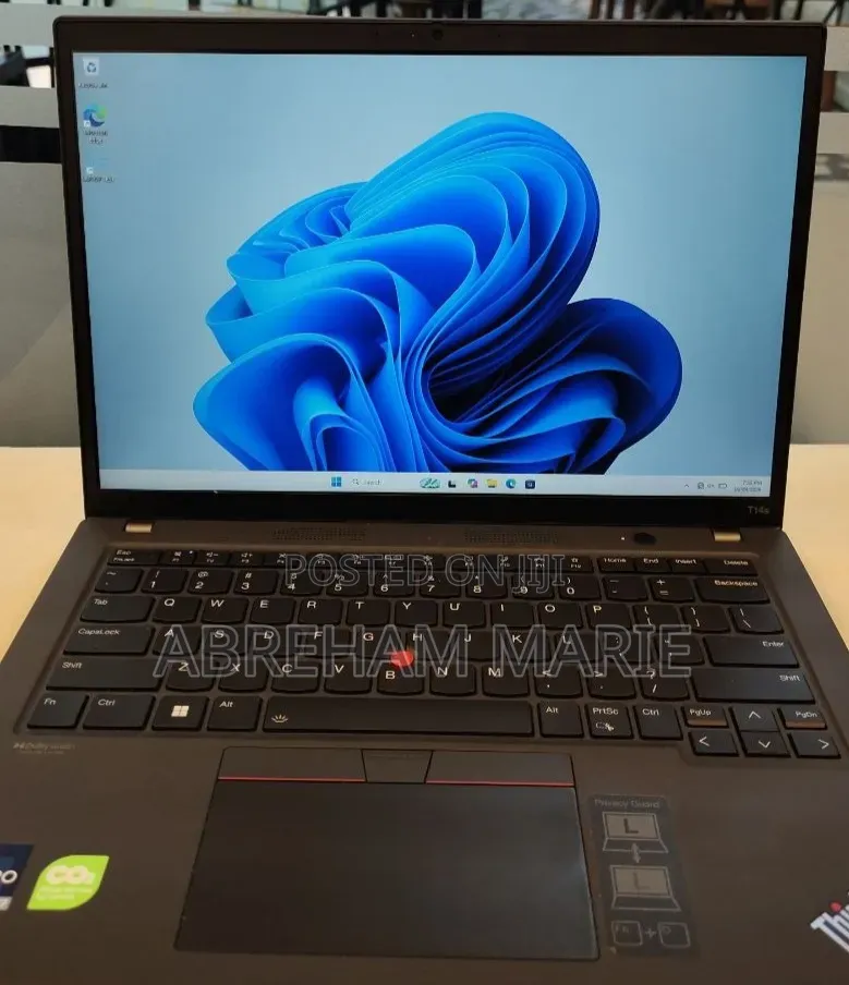 New Laptop Lenovo ThinkPad T14 G3 32GB Intel Core i7 SSD 512GB